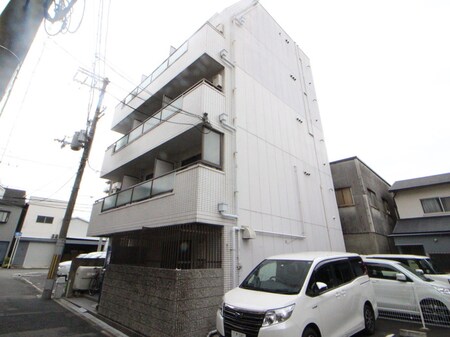 メゾンフェニックス外観写真