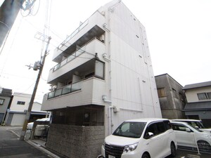 メゾンフェニックス外観写真