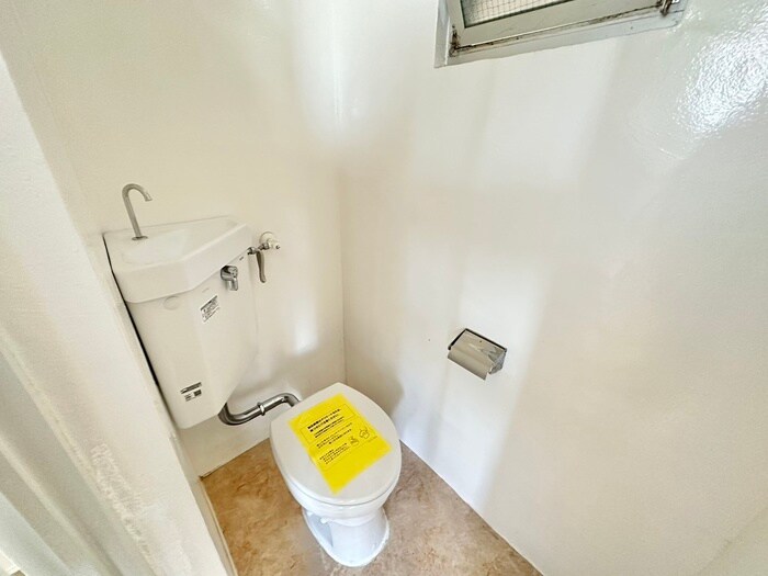 物件内観写真10　(トイレ)