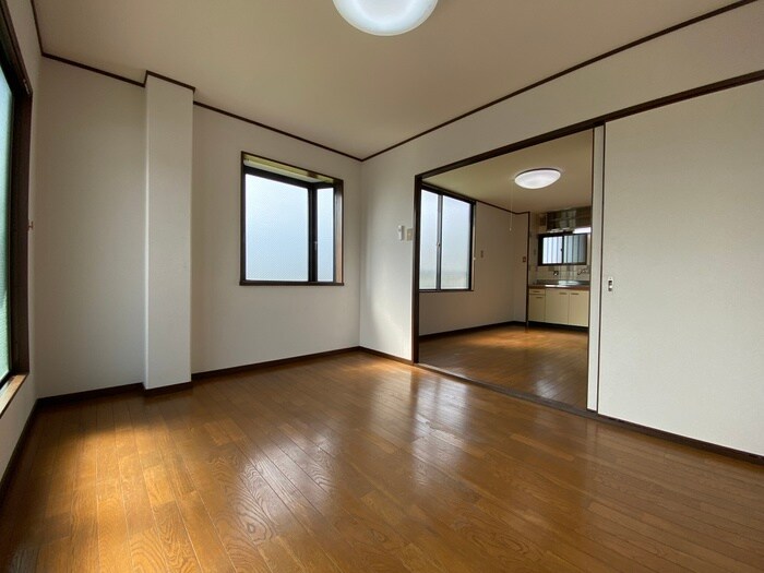 物件内観写真7　(居室)