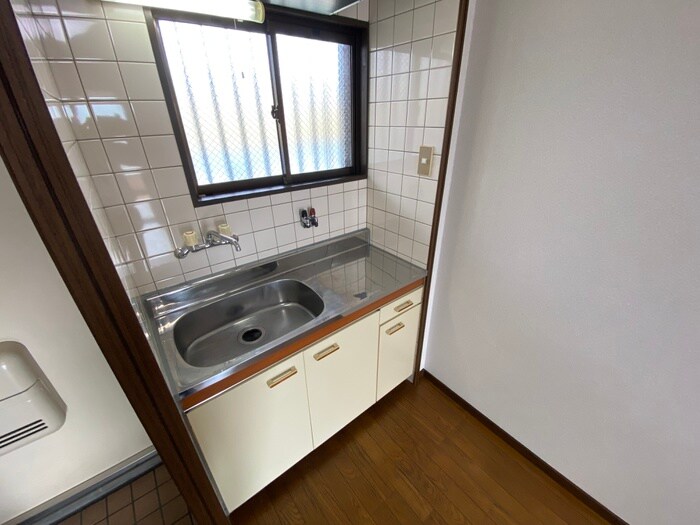 物件内観写真8　(キッチン)