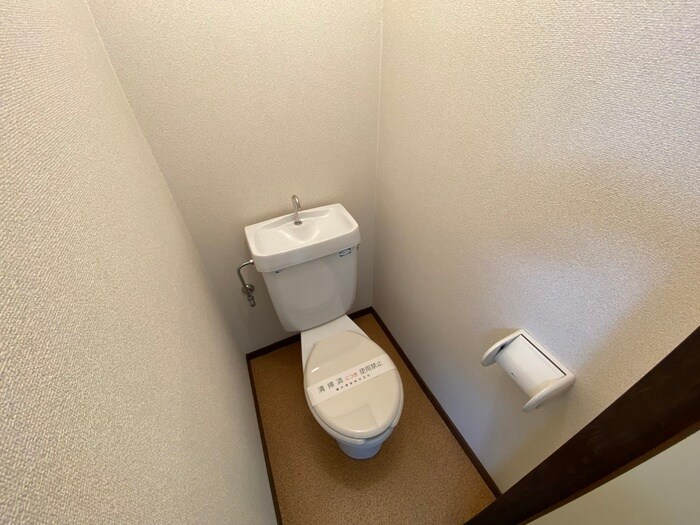 物件内観写真9　(トイレ)