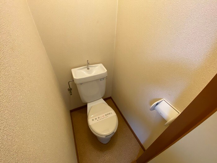 物件内観写真10　(トイレ)