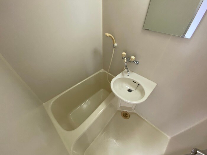物件内観写真10　(バス／シャワールーム等)