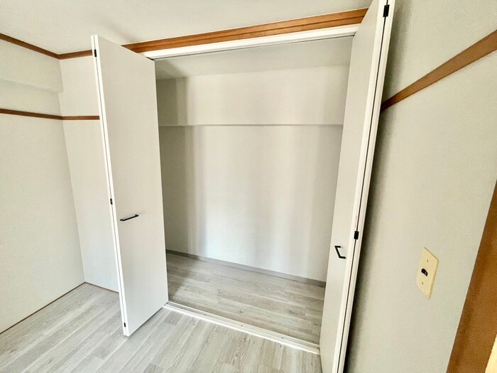 物件内観写真21　(収納)