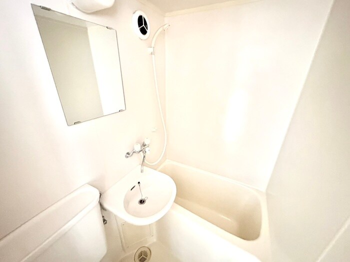 物件内観写真10　(洗面)