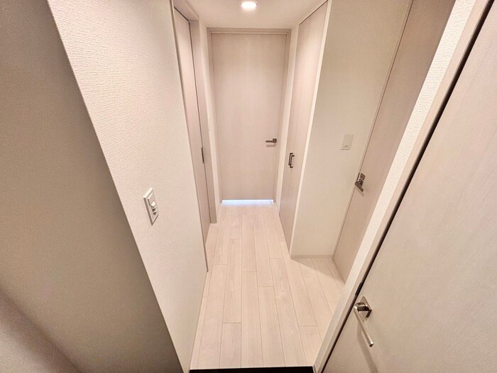 物件内観写真19　(廊下)