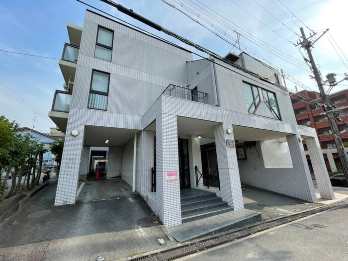 物件外観写真2　(外観写真)