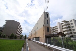 アリエス出戸外観写真
