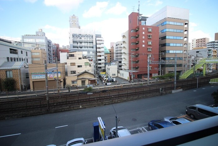 物件内観写真18　(室内からの展望)