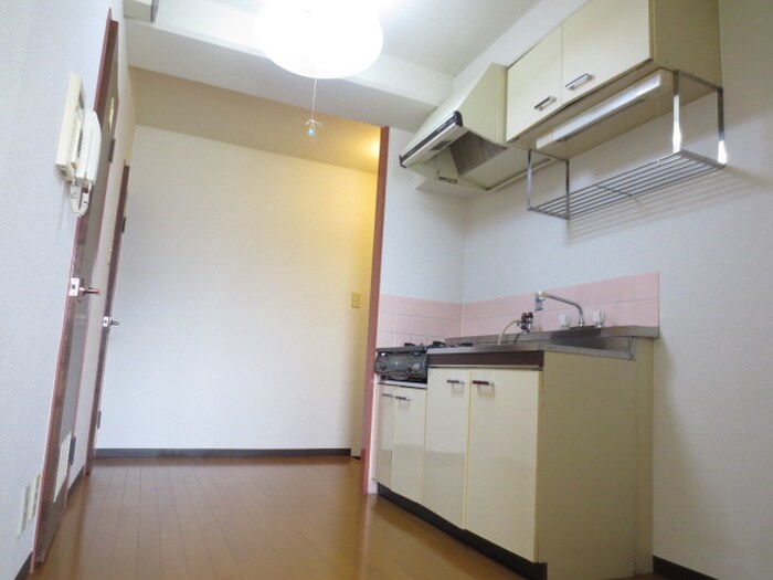 物件内観写真4　(内観写真)