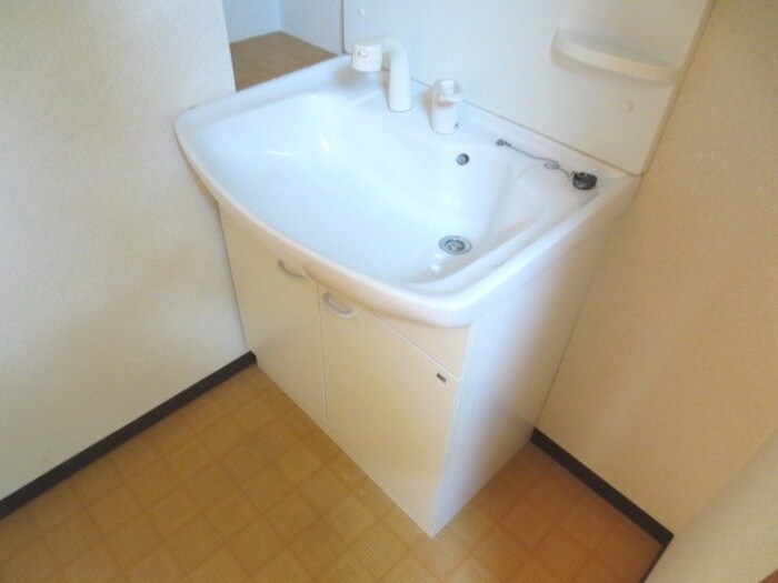 物件内観写真7　(洗面)