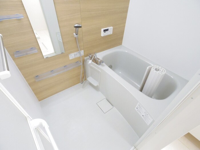 物件内観写真12　(バス／シャワールーム等)