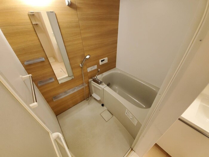 物件内観写真13　(バス／シャワールーム等)