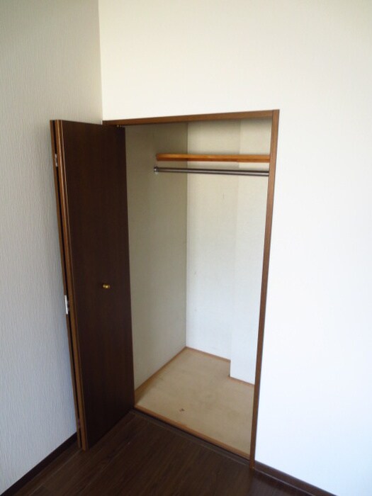 物件内観写真11　(収納)
