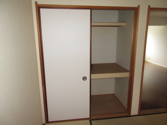 物件内観写真14　(収納)