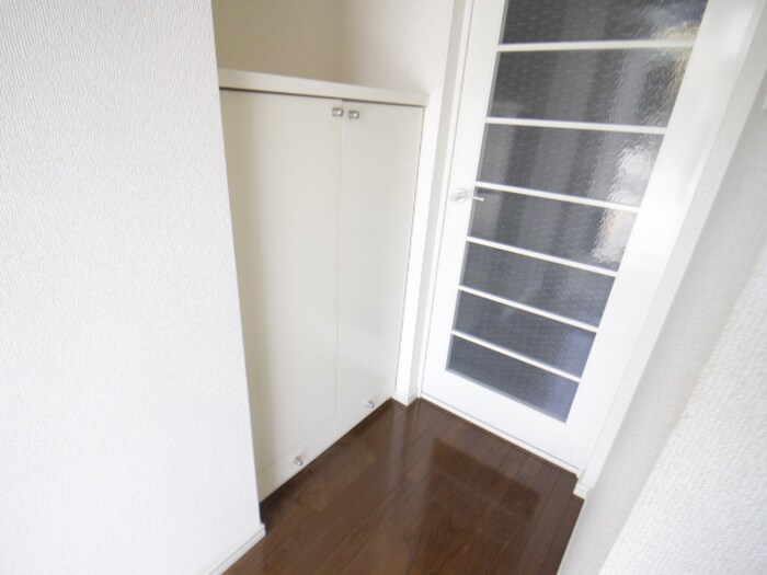 物件内観写真18　(靴箱)