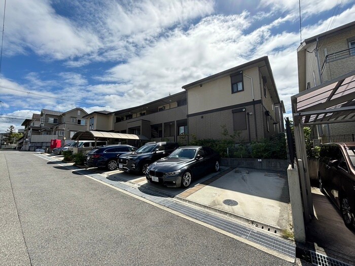 物件外観写真3　(外観写真)