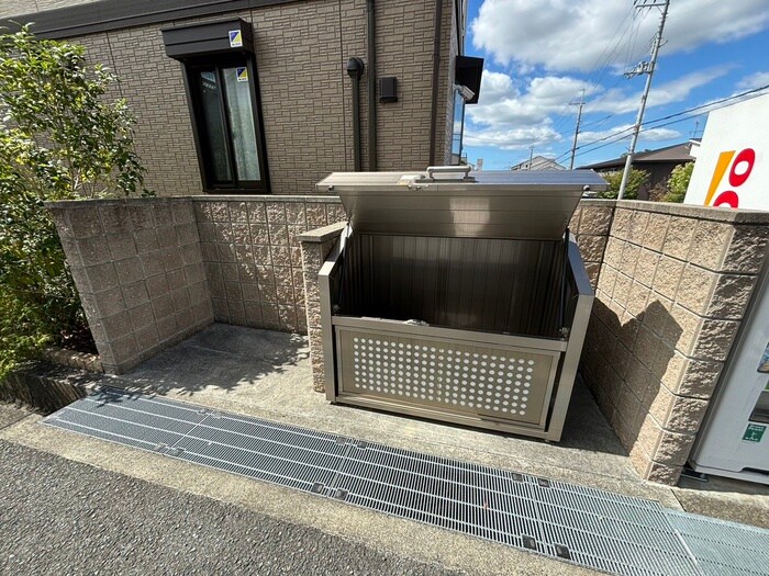 物件外観写真6　(建物設備)