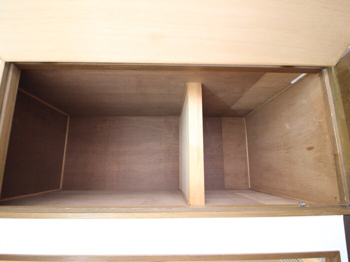 物件内観写真9　(収納)