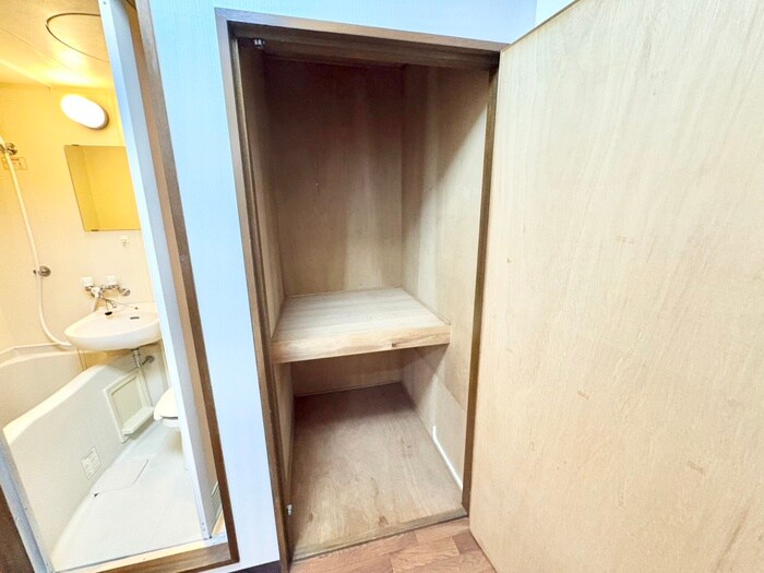 物件内観写真11　(収納)