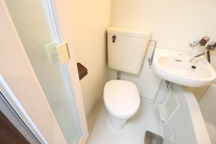 物件内観写真14　(トイレ)