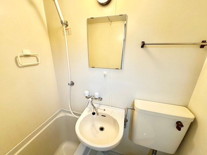 物件内観写真14　(洗面)