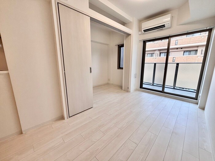 物件内観写真7　(居室)