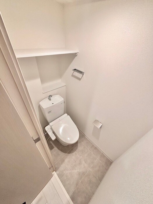 物件内観写真11　(トイレ)