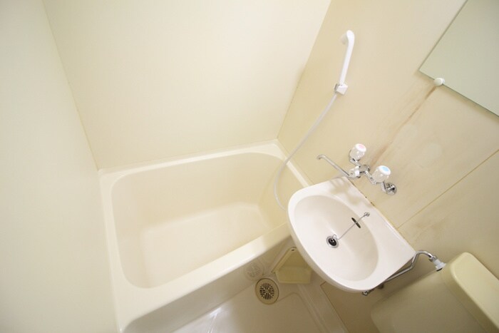 物件内観写真12　(バス／シャワールーム等)