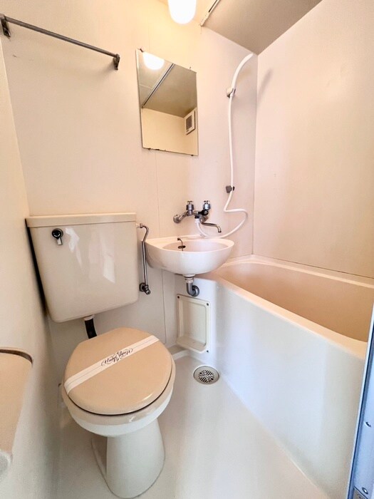 物件内観写真12　(バス／シャワールーム等)