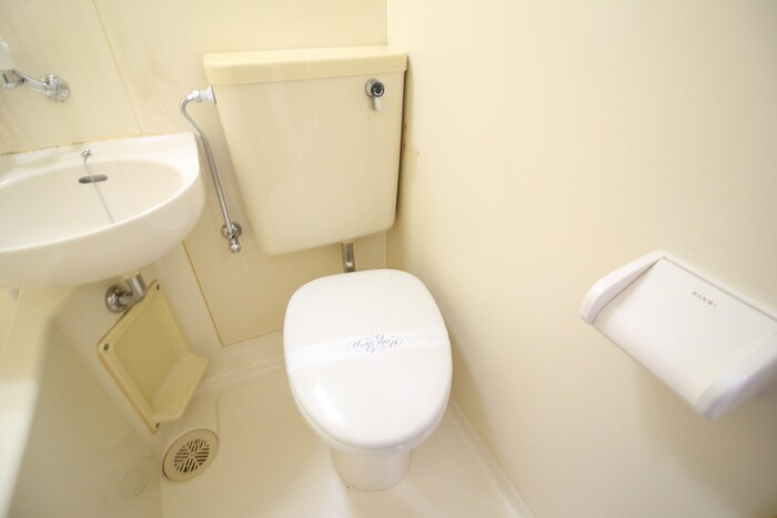 物件内観写真13　(トイレ)