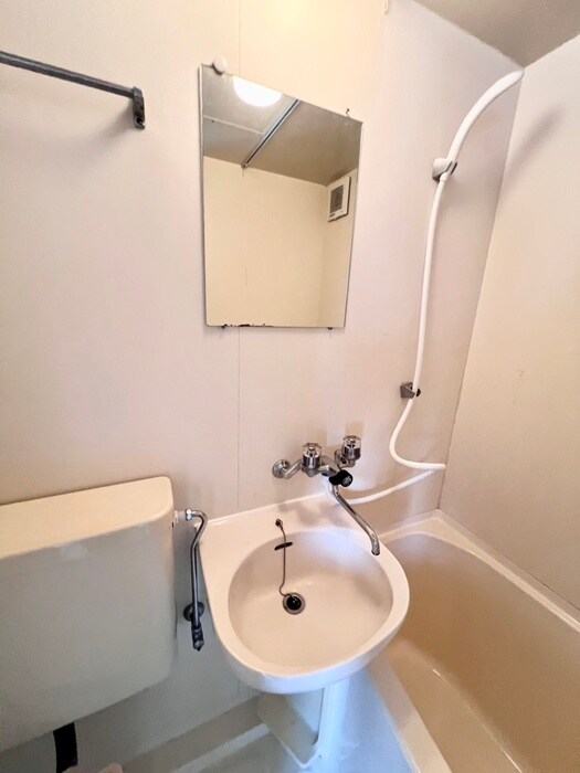 物件内観写真14　(洗面)