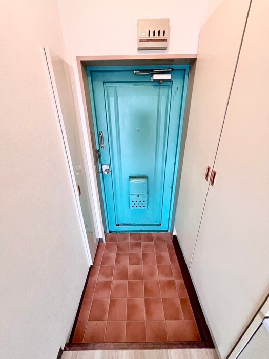 物件内観写真17　(玄関)