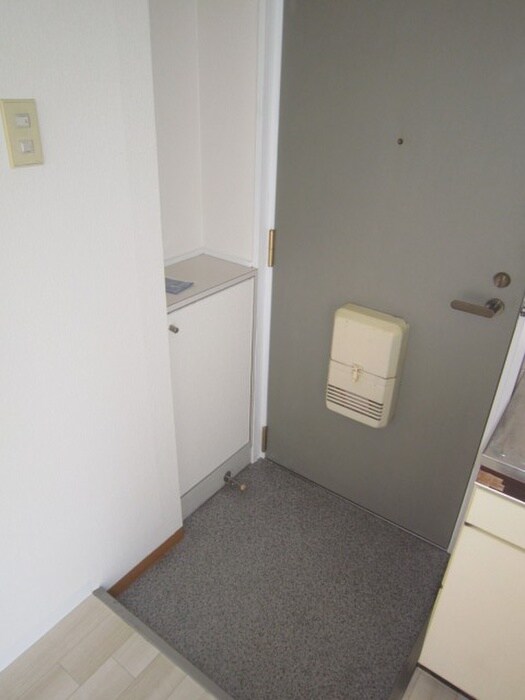 物件内観写真18　(靴箱)