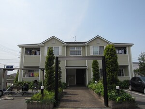ハイツベルパ－ル外観写真