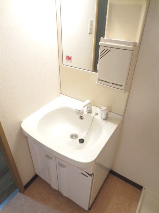 物件内観写真8　(洗面)