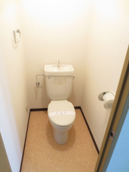 物件内観写真10　(トイレ)