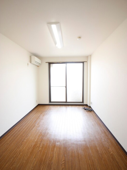 物件内観写真21　(居室)