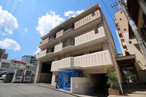 ハイツ中辻千里中央外観写真