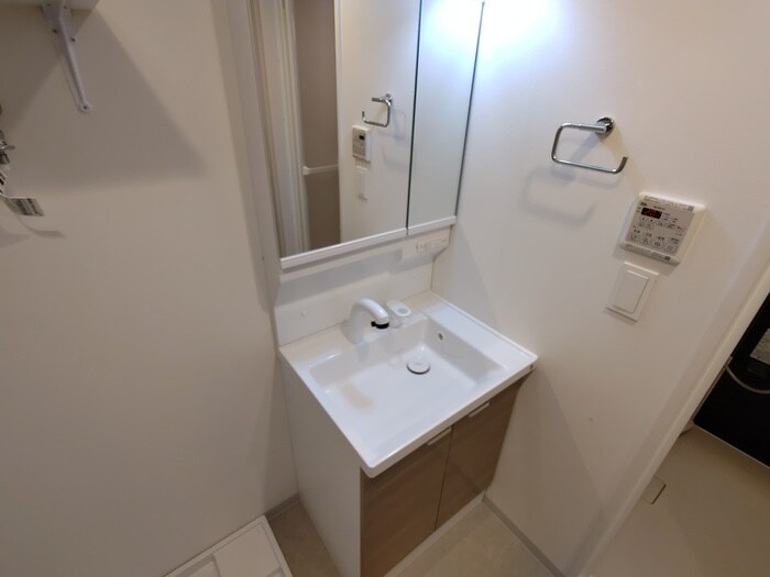 物件内観写真10　(洗面)