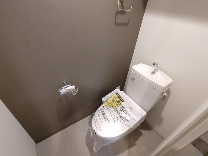 物件内観写真11　(トイレ)