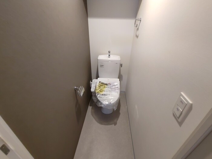 物件内観写真13　(トイレ)