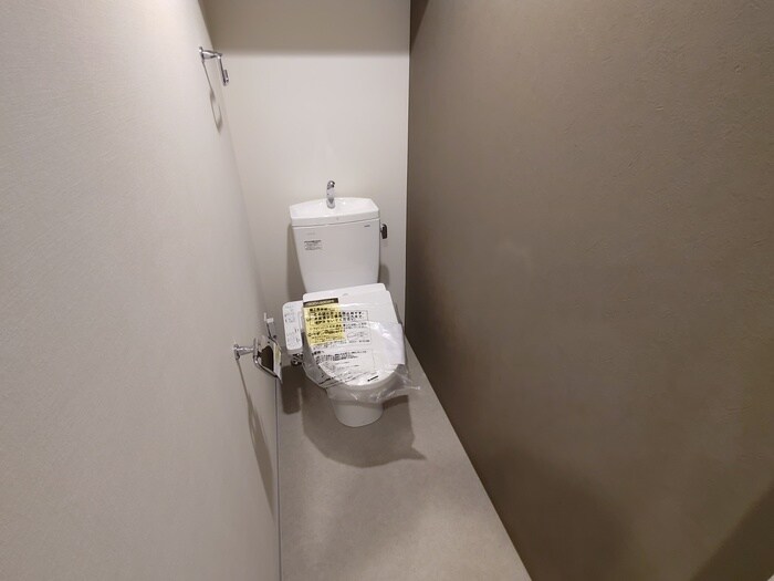 物件内観写真15　(トイレ)