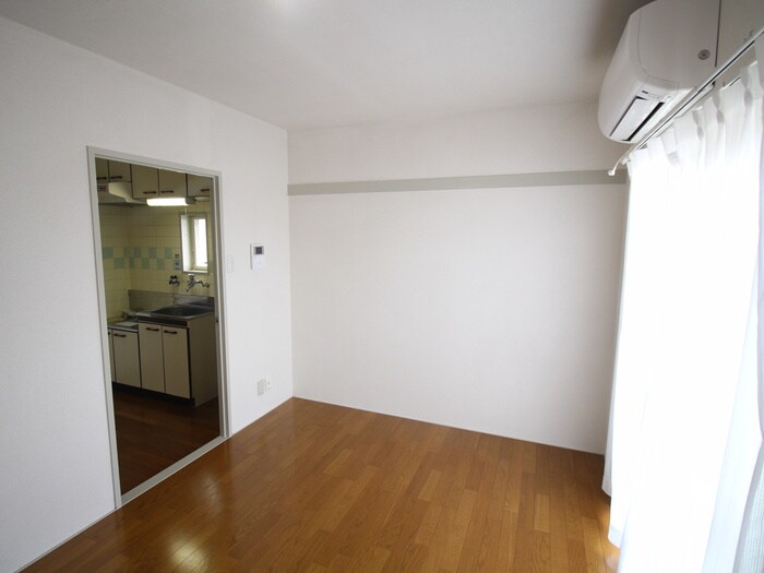 物件内観写真17　(居室)