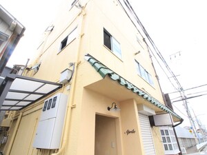 アプリーレ外観写真