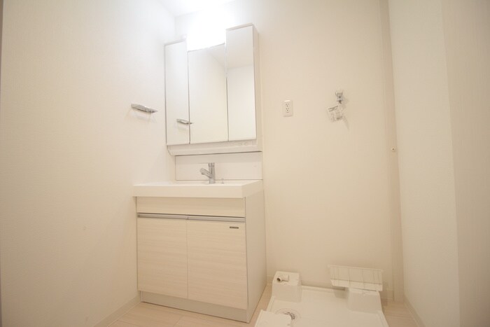 物件内観写真11　(洗面)