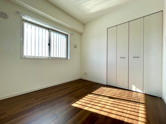 物件内観写真12　(居室)