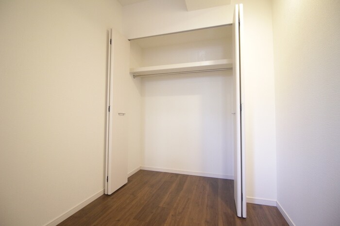 物件内観写真13　(収納)