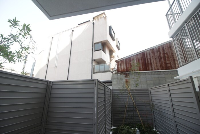 物件内観写真17　(室内からの展望)